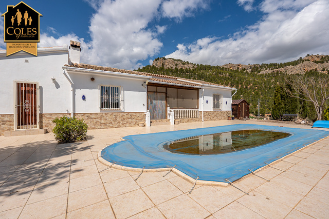 RUB3V23: Villa for Sale in Velez Rubio, Almería RUB3V23: Villa for Sale in Velez Rubio, Almería