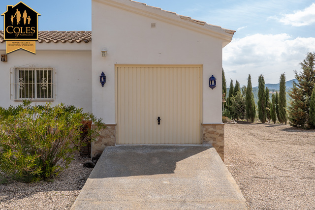 RUB3V23: Villa for Sale in Velez Rubio, Almería RUB3V23: Villa for Sale in Velez Rubio, Almería