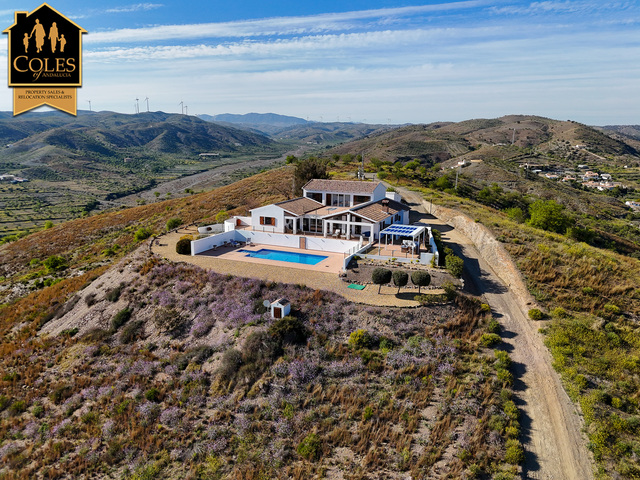 HUE4V03: Villa for Sale in Huercal-Overa, Almería