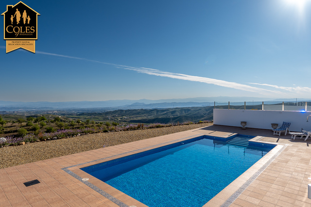 HUE4V03: Villa for Sale in Huercal-Overa, Almería