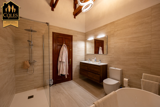 HUE4V03: Villa for Sale in Huercal-Overa, Almería