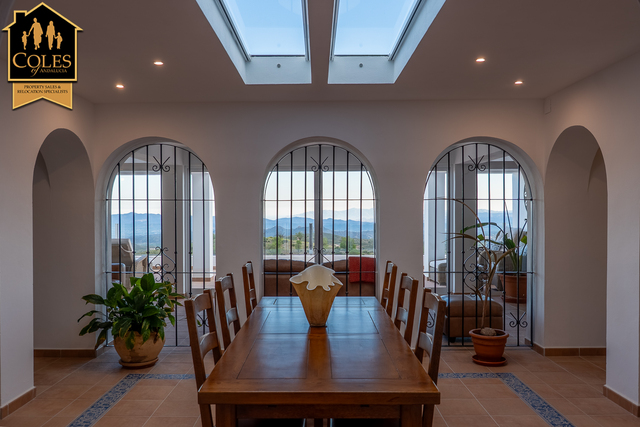 HUE4V03: Villa for Sale in Huercal-Overa, Almería