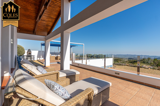 HUE4V03: Villa for Sale in Huercal-Overa, Almería