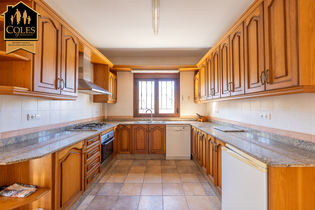 CAN4V03: Villa for Sale in Cantoria, Almería CAN4V03: Villa for Sale in Cantoria, Almería