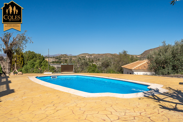 CAN4V03: Villa for Sale in Cantoria, Almería CAN4V03: Villa for Sale in Cantoria, Almería
