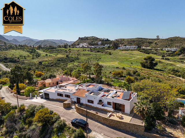 CGR3V11: Villa for Sale in El Cortijo Grande, Almería