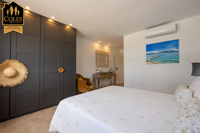 MOJ3V19: Villa for Sale in Mojácar, Almería