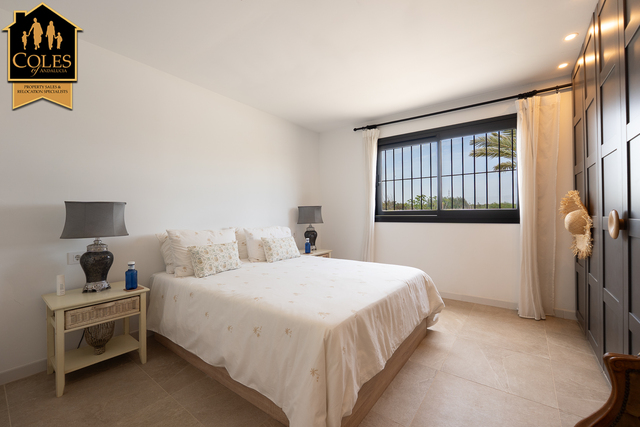 MOJ3V19: Villa for Sale in Mojácar, Almería