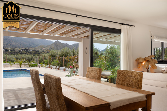 MOJ3V19: Villa for Sale in Mojácar, Almería