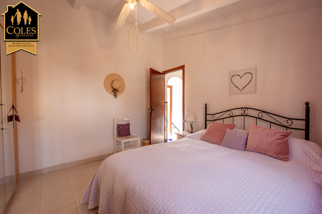 ANT3T04: Town house for Sale in Antas, Almería