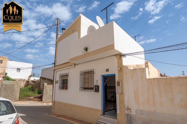 ANT3T04: Town house for Sale in Antas, Almería