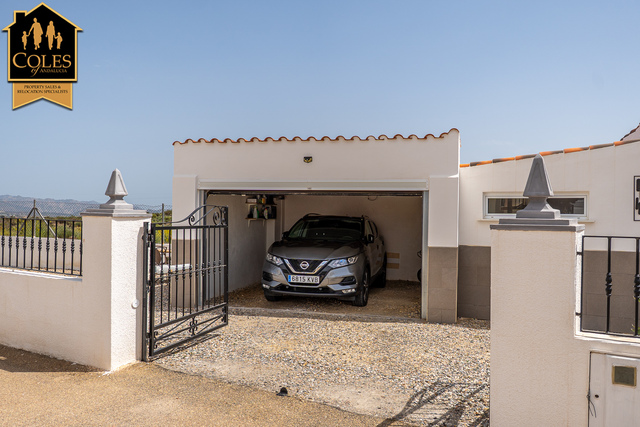 ARB3VGL18: Villa for Sale in Arboleas, Almería