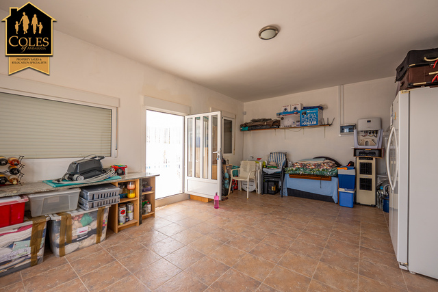 ARB3VGL18: Villa for Sale in Arboleas, Almería