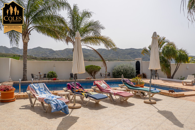 MUL4V02: Villa for Sale in La Muleria, Almería