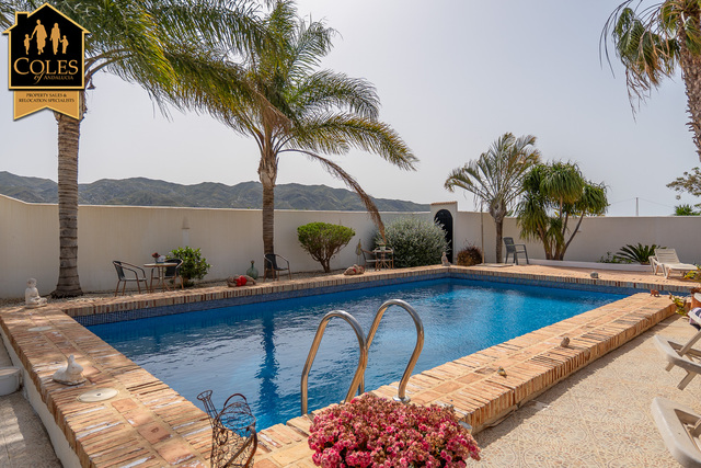 MUL4V02: Villa for Sale in La Muleria, Almería