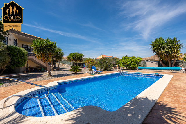 ARB4VER01: Villa for Sale in Arboleas, Almería