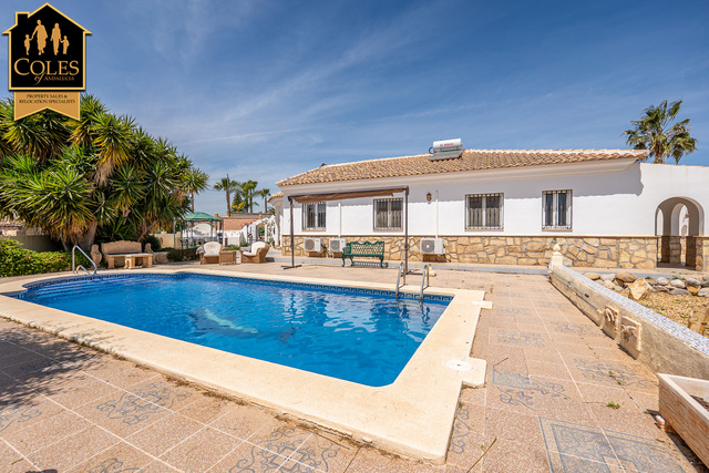ARB3VLP52: Villa for Sale in Arboleas, Almería