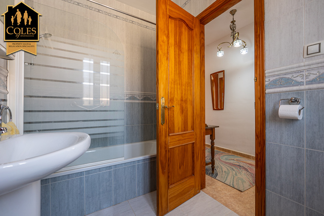 ARB3VLP52: Villa for Sale in Arboleas, Almería