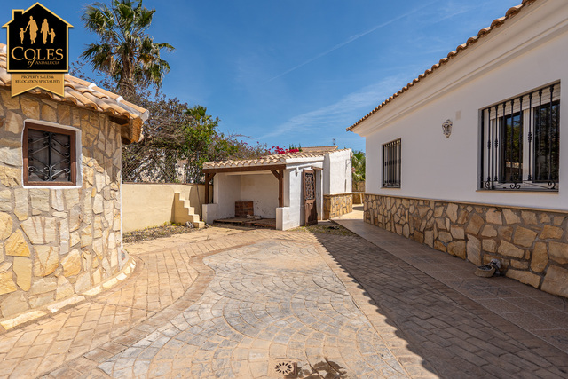 ARB3VLP52: Villa for Sale in Arboleas, Almería