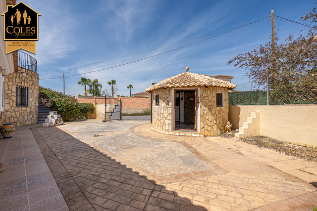 ARB3VLP52: Villa for Sale in Arboleas, Almería