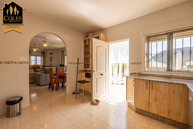 ARB3VH37: Villa for Sale in Arboleas, Almería