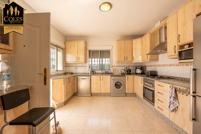 ARB3VH37: Villa for Sale in Arboleas, Almería