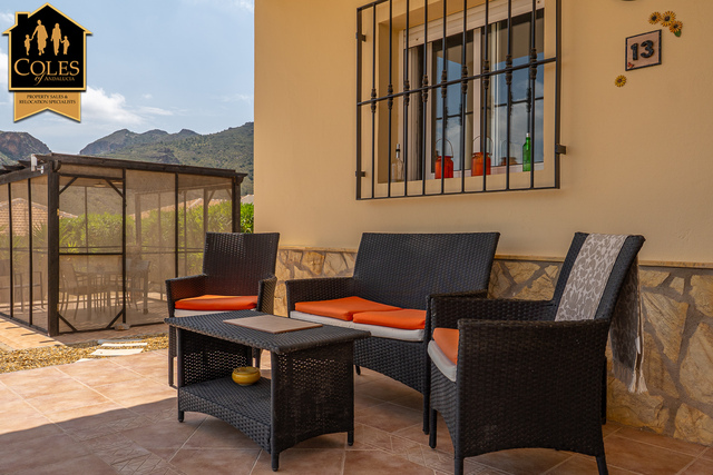 ARB3VH37: Villa for Sale in Arboleas, Almería