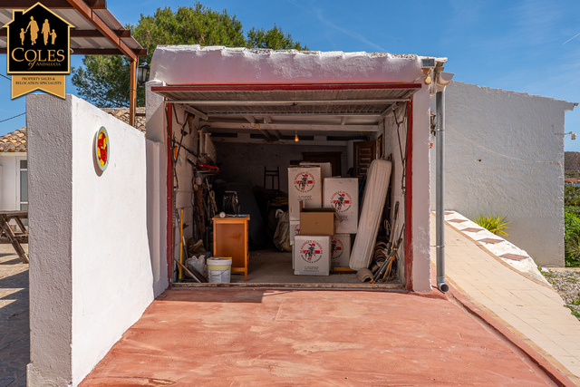 CAN4C04: Cortijo for Sale in La Hoya (Cantoria), Almería