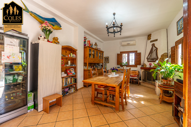 CAN4C04: Cortijo for Sale in La Hoya (Cantoria), Almería