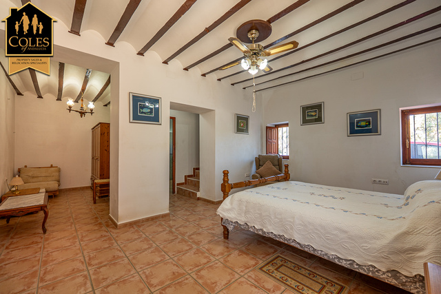 CAN4C04: Cortijo for Sale in La Hoya (Cantoria), Almería