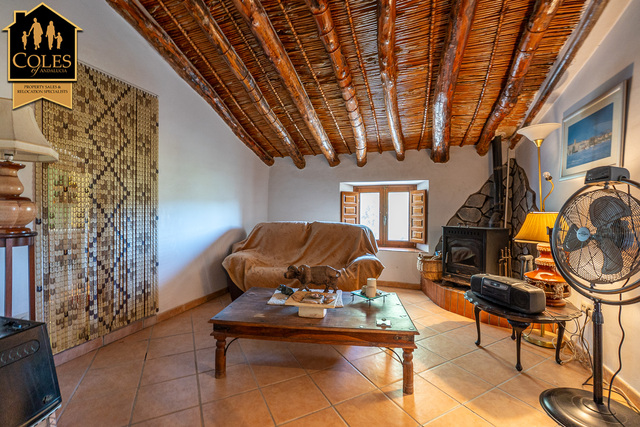 CAN4C04: Cortijo for Sale in La Hoya (Cantoria), Almería