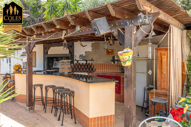 CAN4C04: Cortijo for Sale in La Hoya (Cantoria), Almería