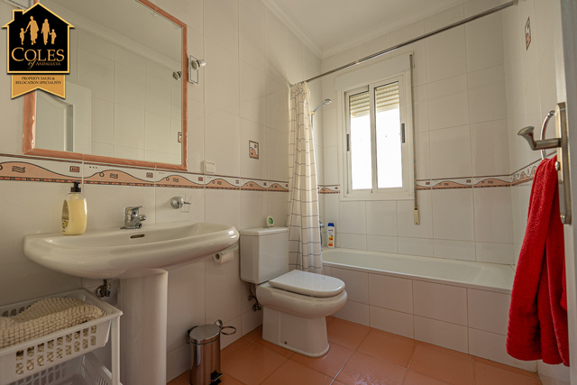 ARB3VLP53: Villa for Sale in Arboleas, Almería