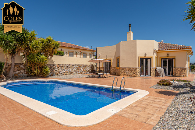 ARB3VLP53: Villa for Sale in Arboleas, Almería