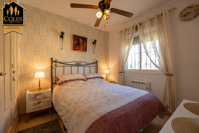 TUR2V24: Villa for Sale in Turre, Almería