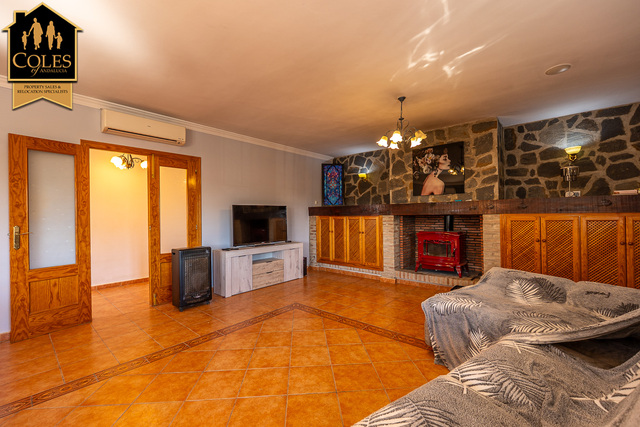 CAN4V02: Villa for Sale in Cantoria, Almería