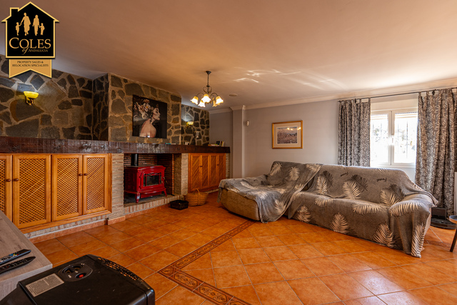 CAN4V02: Villa for Sale in Cantoria, Almería