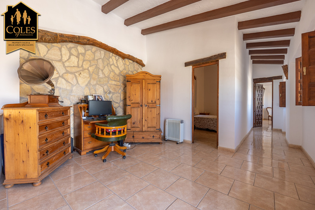 CAN3C03: Cortijo for Sale in Cantoria, Almería