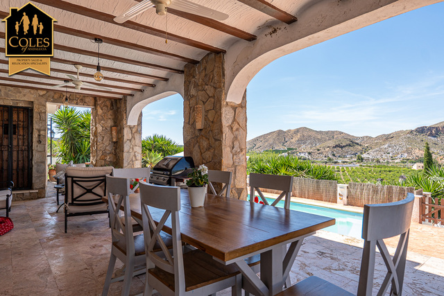 CAN3C03: Cortijo for Sale in Cantoria, Almería
