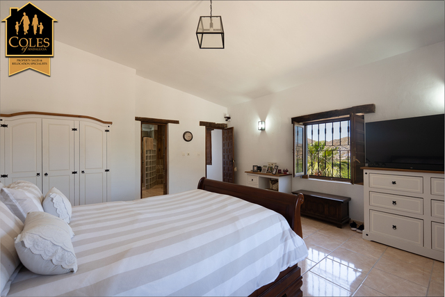 CAN3C03: Cortijo for Sale in Cantoria, Almería