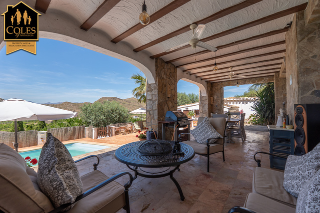 CAN3C03: Cortijo for Sale in Cantoria, Almería
