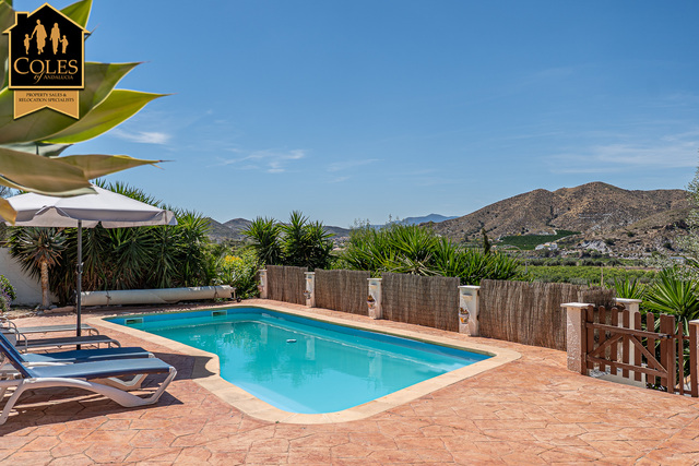 CAN3C03: Cortijo for Sale in Cantoria, Almería
