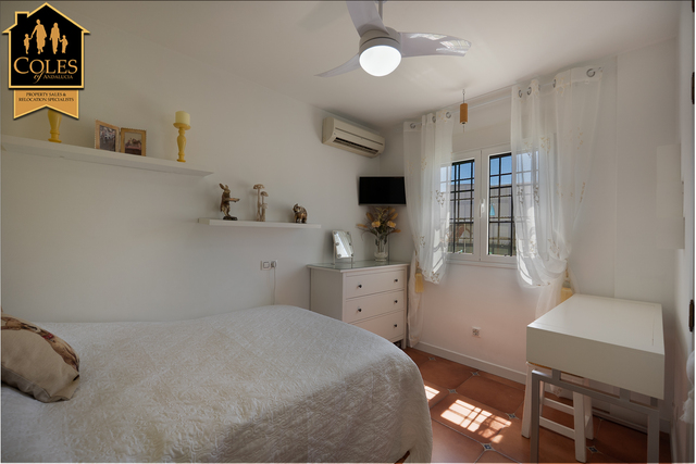 TUR5V04: Villa for Sale in Turre, Almería