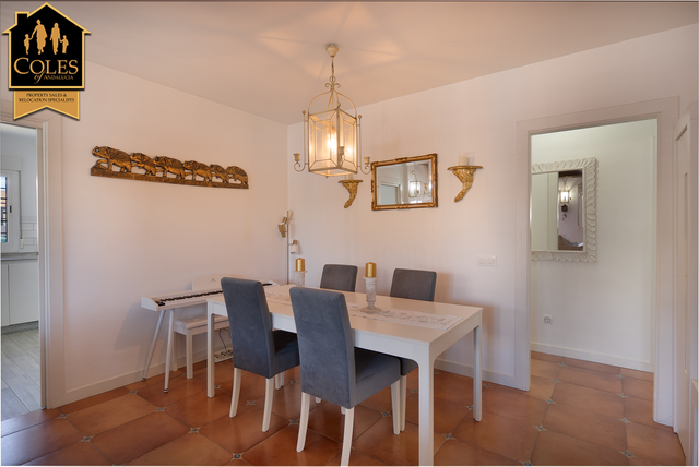 TUR5V04: Villa for Sale in Turre, Almería
