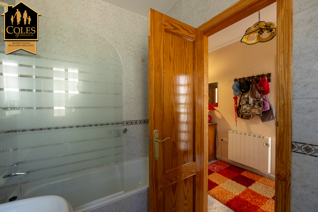 ARB3VLP54: Villa for Sale in Arboleas, Almería