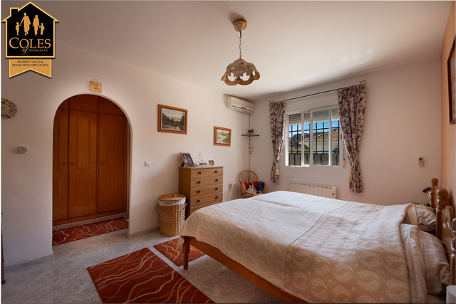 ARB3VLP54: Villa for Sale in Arboleas, Almería
