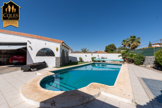 ARB3VLP54: Villa for Sale in Arboleas, Almería
