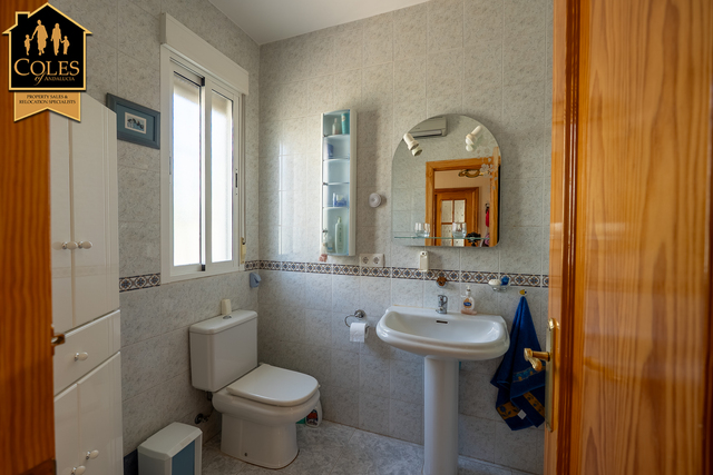 ARB3VLP54: Villa for Sale in Arboleas, Almería