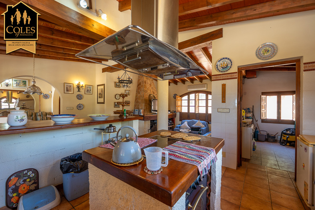 ANT3V06: Villa for Sale in Antas, Almería