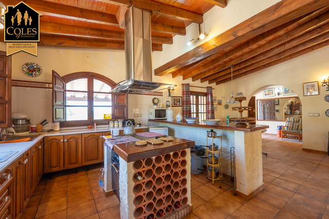 ANT3V06: Villa for Sale in Antas, Almería